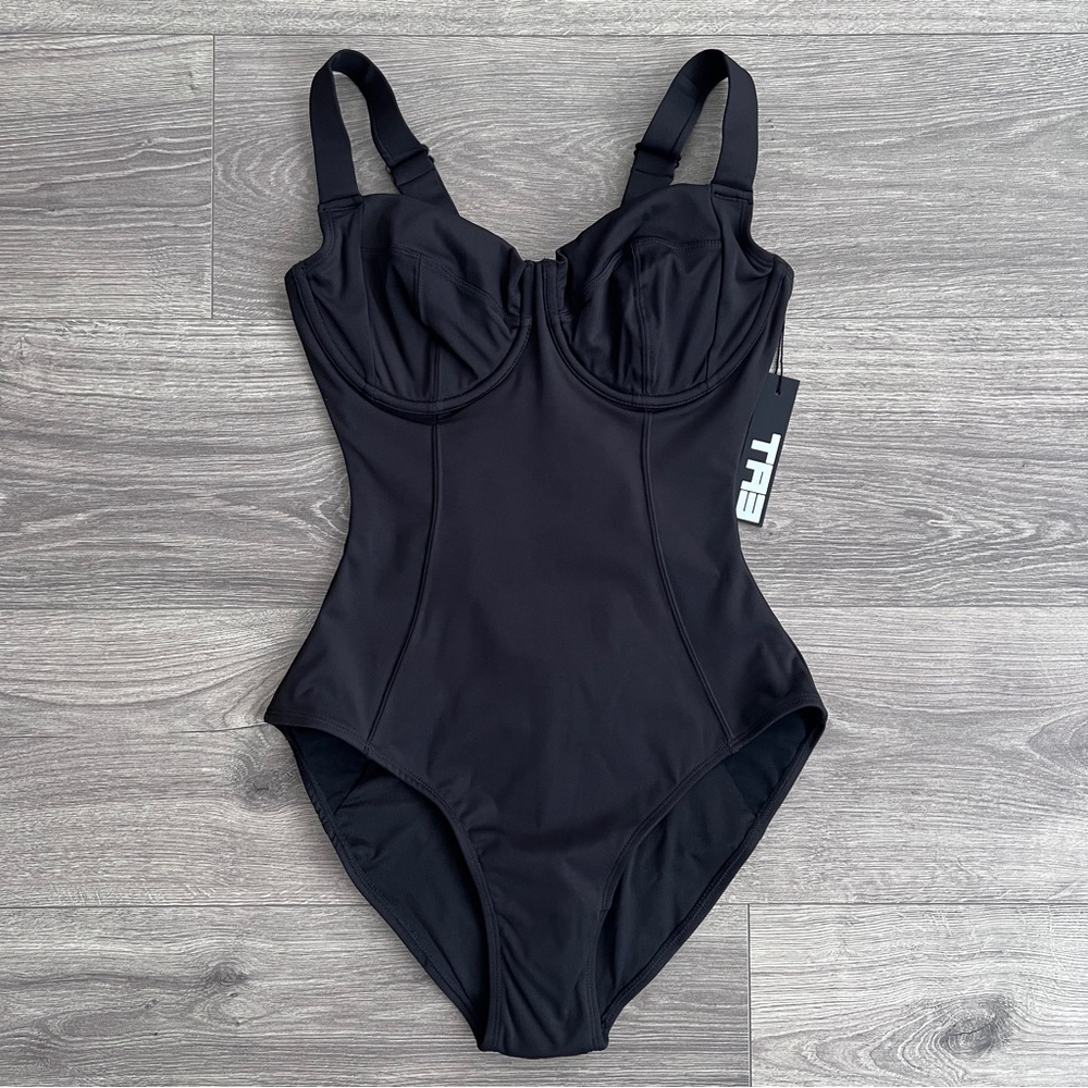NWT TA3 Black Underwire One-Piece Swimsuit with Support